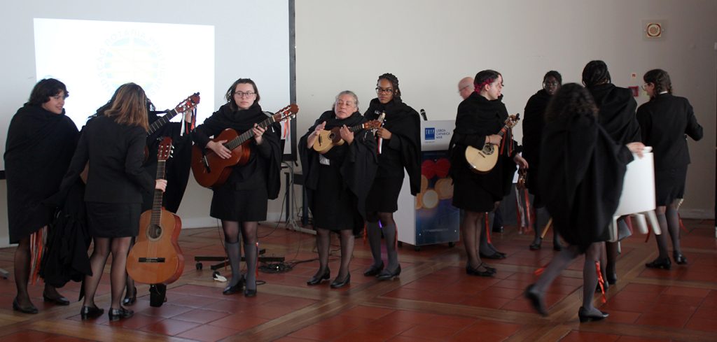 Tuna Feminina do Instituto Superior de Engenharia de Lisboa.